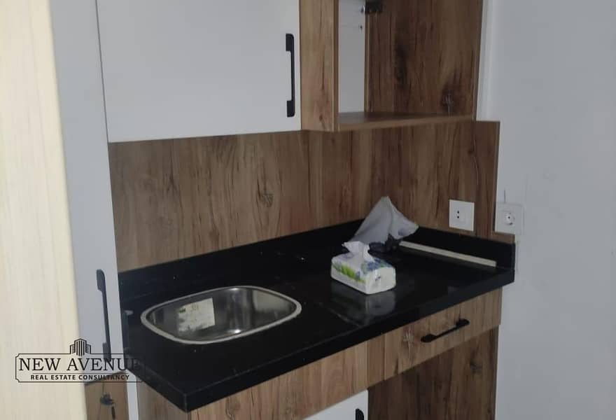 7 7217401a-8f12-4903-a137-79b906c51197. jpg