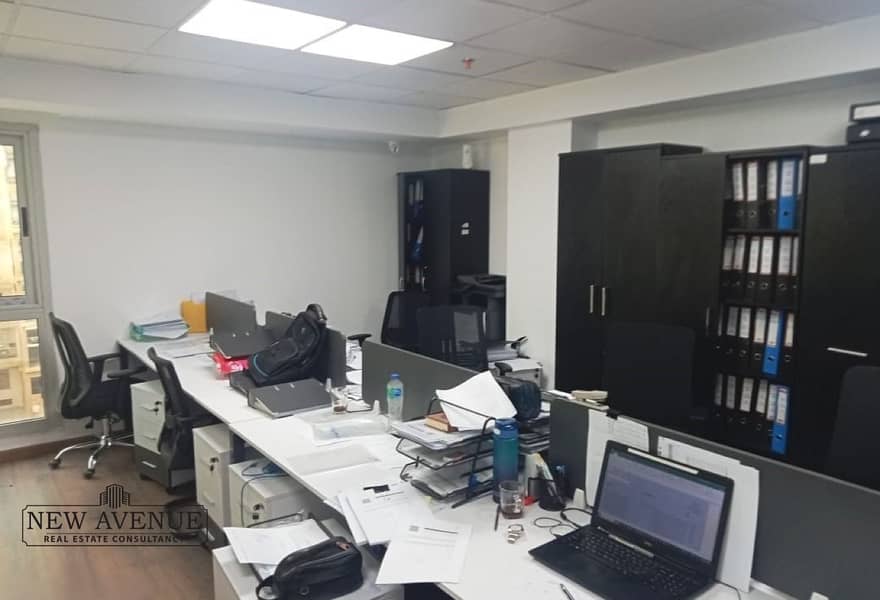 5 95a2c01c-9502-4761-ae8a-4c66187baa3e. jpg