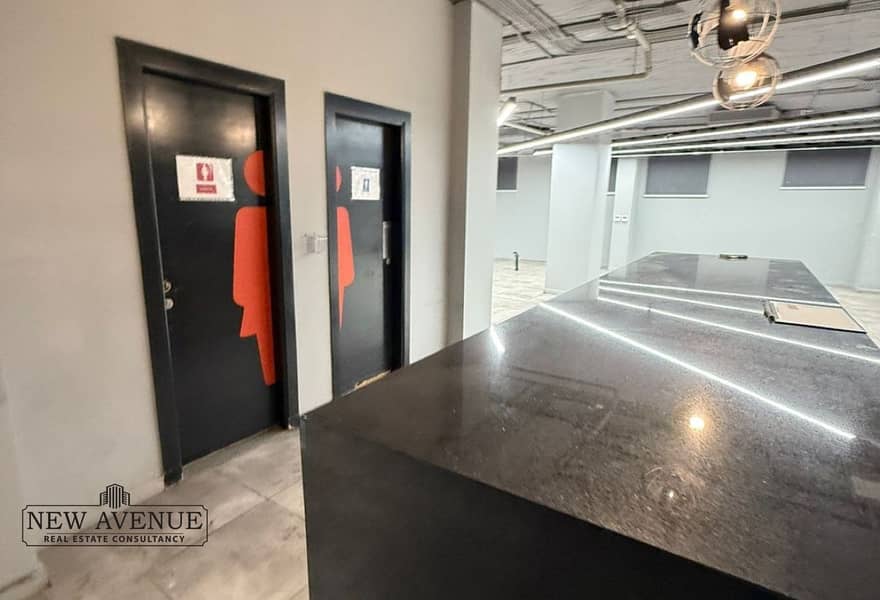 7 f158d0e0-3961-4028-ab1c-645c6a2f8f49. jpg