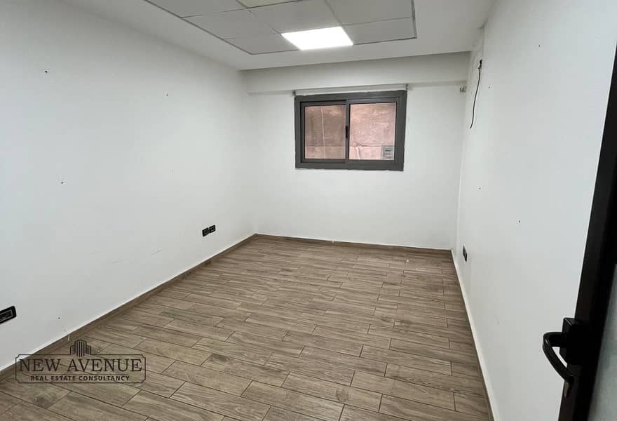 5 dd11f2e5-f2d0-4c92-86e6-6560006b0bf0. jpg