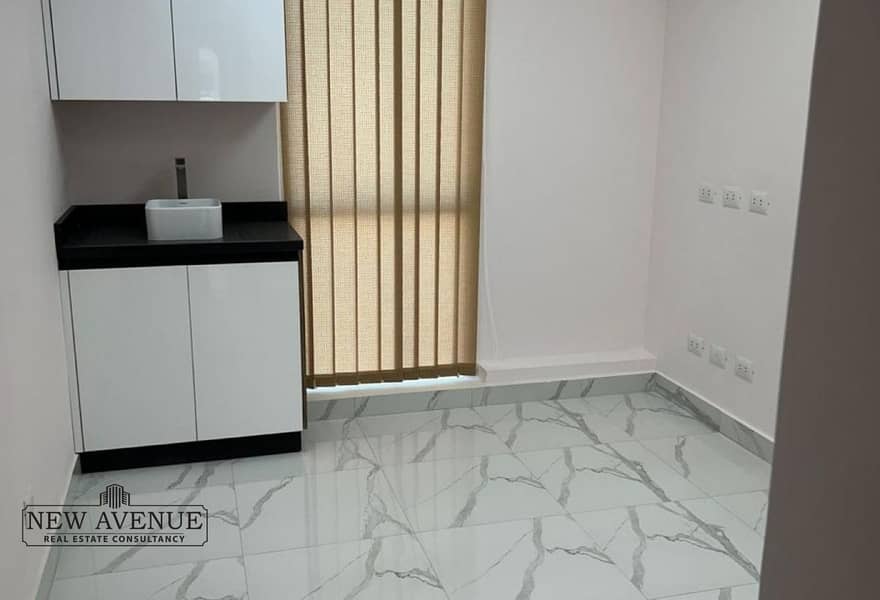 9 58d5d41e-bb84-4092-ab18-31b8afd2618b. jpg