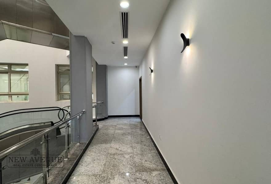 4 15fc56f6-7293-48d8-bf12-50469cf65fd7. jpg