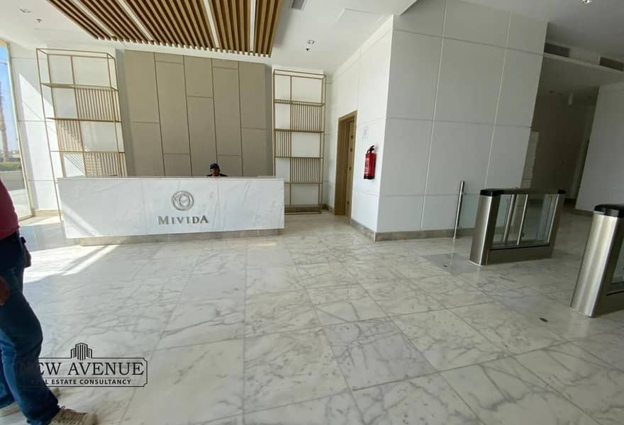 4 2677a2a1-1dd8-4b11-aa17-5bf70d754d60. jpg