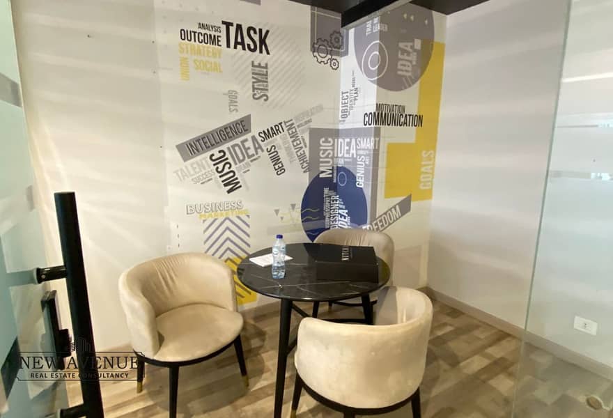 4 60c1e224-a2e9-4813-b177-cc480f5c99cb. jpg