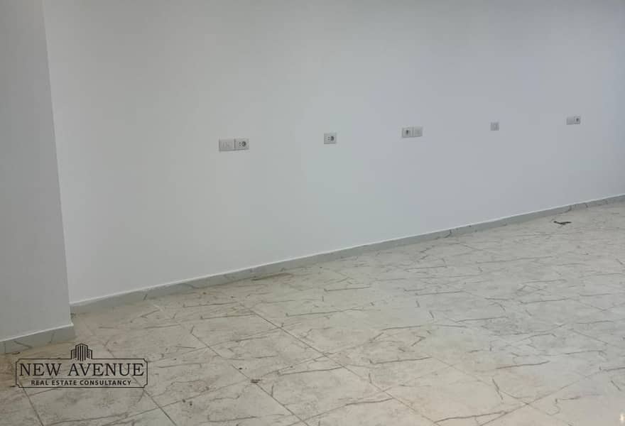 10 17dce8b8-e5b9-4941-b3b1-bddf3fbf2981. jpg