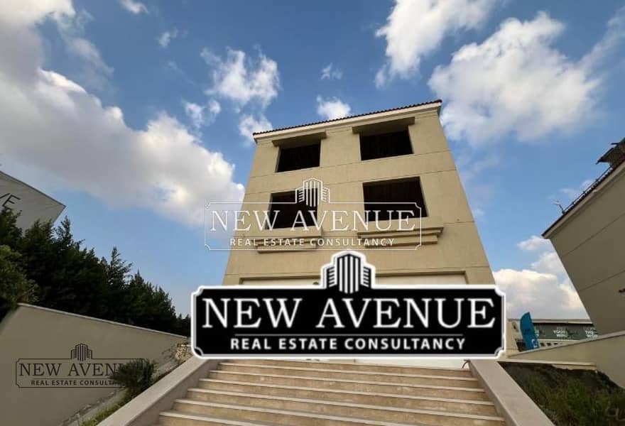 4 e041db12-c29c-459f-97f2-bb939fc60fc7. jpg