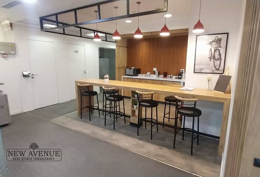 6 e9afdf5c-34bb-455d-9d66-5ba382e6f99b. jpg