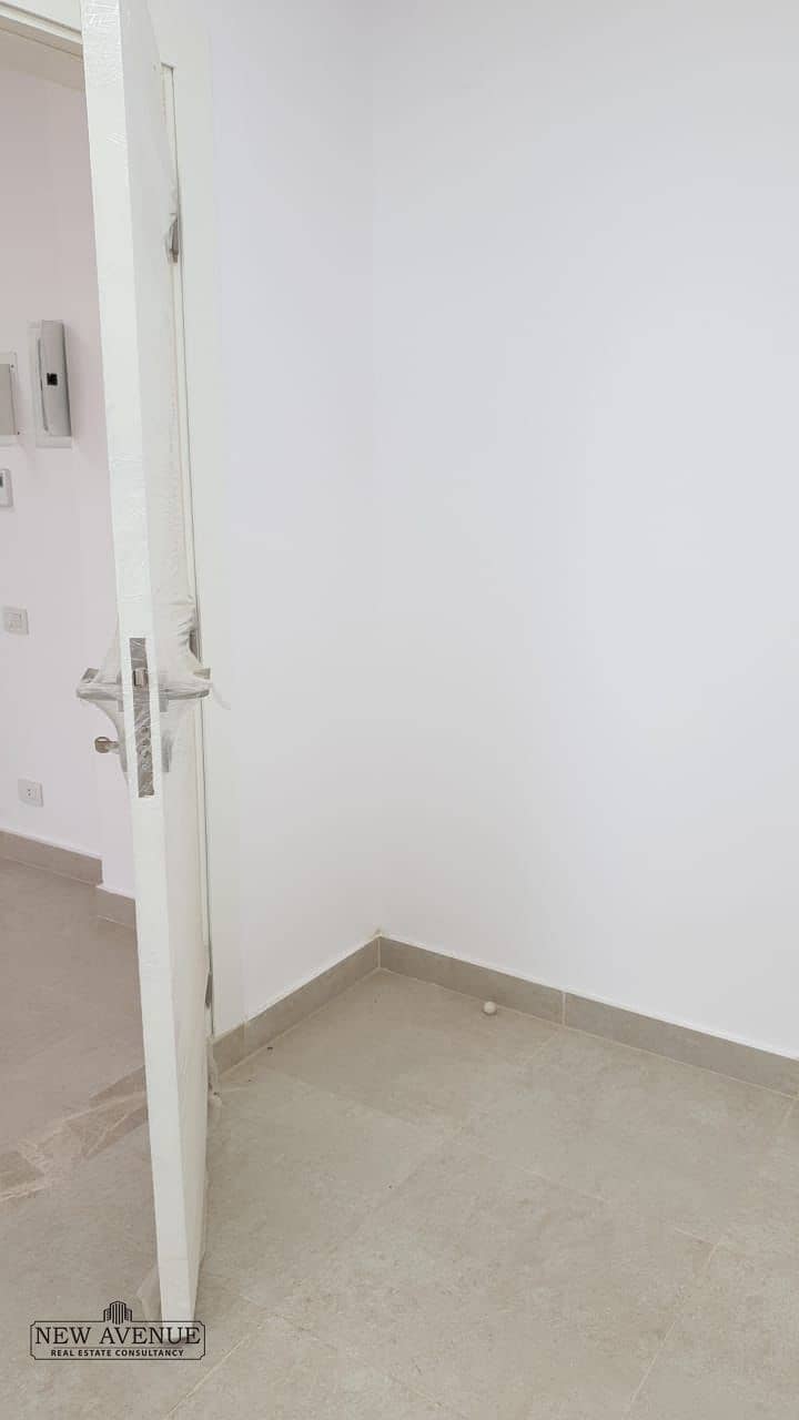 6 WhatsApp Image 2025-11-11 at 1.43. 52 PM (2). jpeg