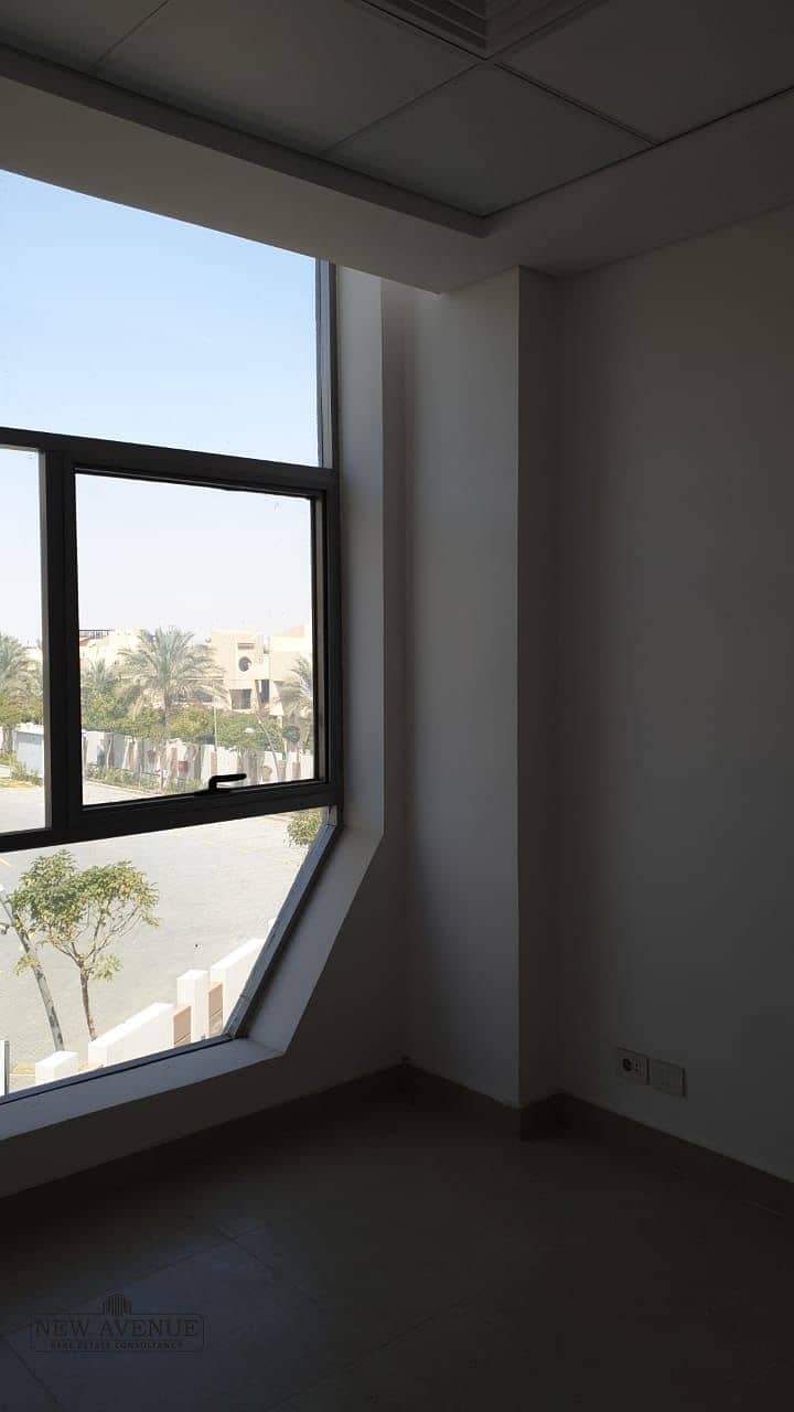 10 WhatsApp Image 2025-11-11 at 1.43. 53 PM. jpeg