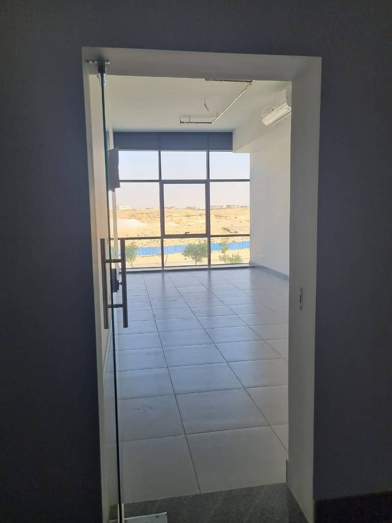 3 WhatsApp Image 2025-11-23 at 2.50. 19 PM (1). jpeg