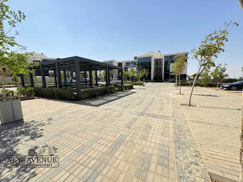 12 m1hxUbnD2WWKYl2Rwrqp5uxluNly60a561JPsCiT. jpg