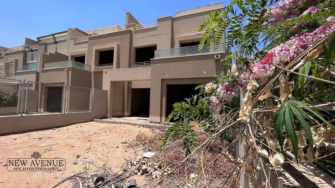 7 WhatsApp Image 2025-10-21 at 6.39. 35 PM (2). jpeg