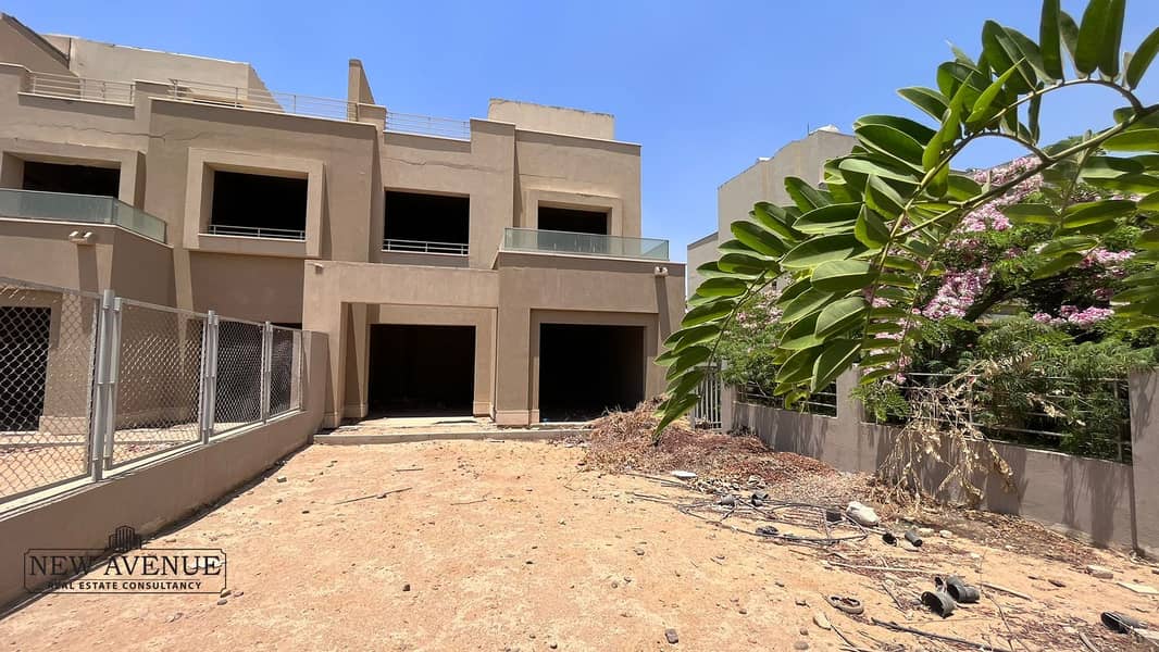 8 WhatsApp Image 2025-10-21 at 6.39. 35 PM. jpeg