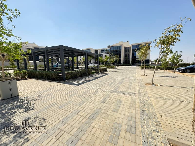 2 WhatsApp Image 2025-11-05 at 4.15. 50 PM (1). jpeg