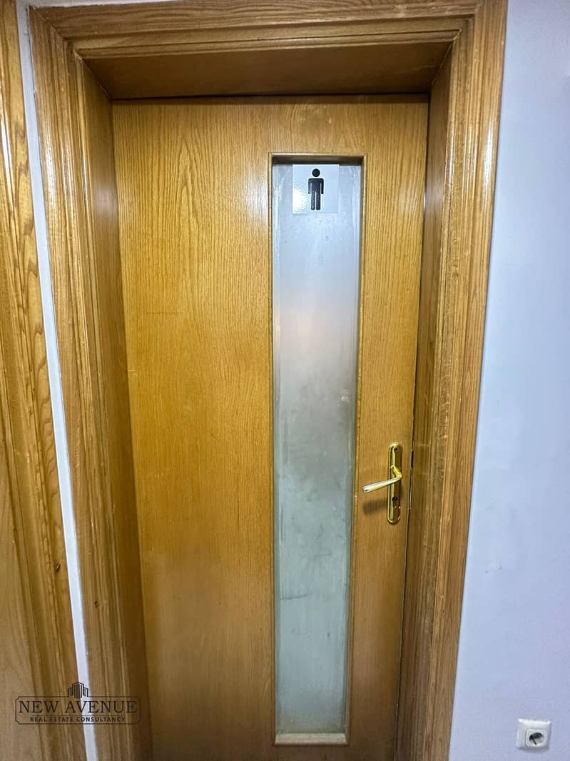 11 WhatsApp Image 2025-11-10 at 1.49. 21 PM (1). jpeg