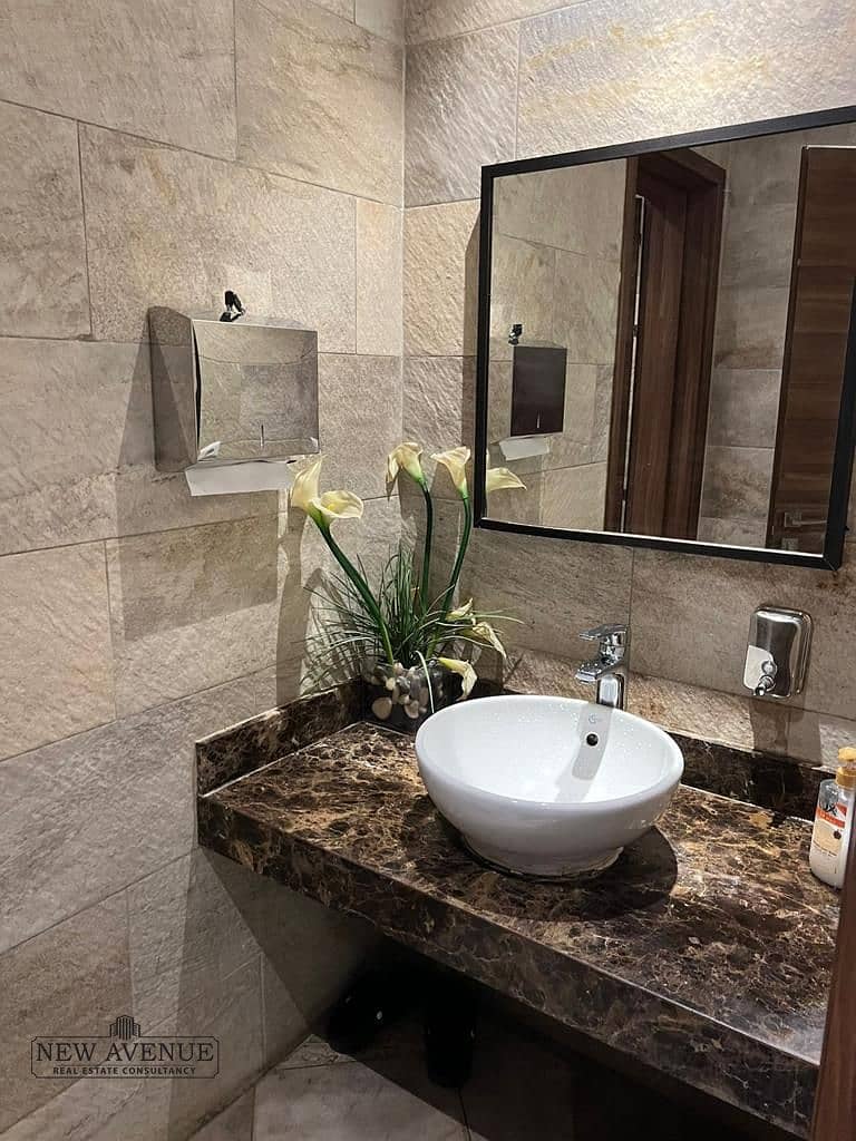 6 WhatsApp Image 2025-11-05 at 3.40. 00 PM (1). jpeg