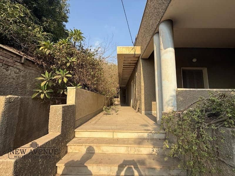 4 WhatsApp Image 2025-11-06 at 2.44. 39 PM (1). jpg