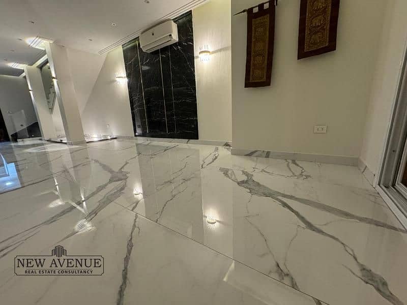 5 WhatsApp Image 2025-11-13 at 12.04. 52 PM (1). jpg