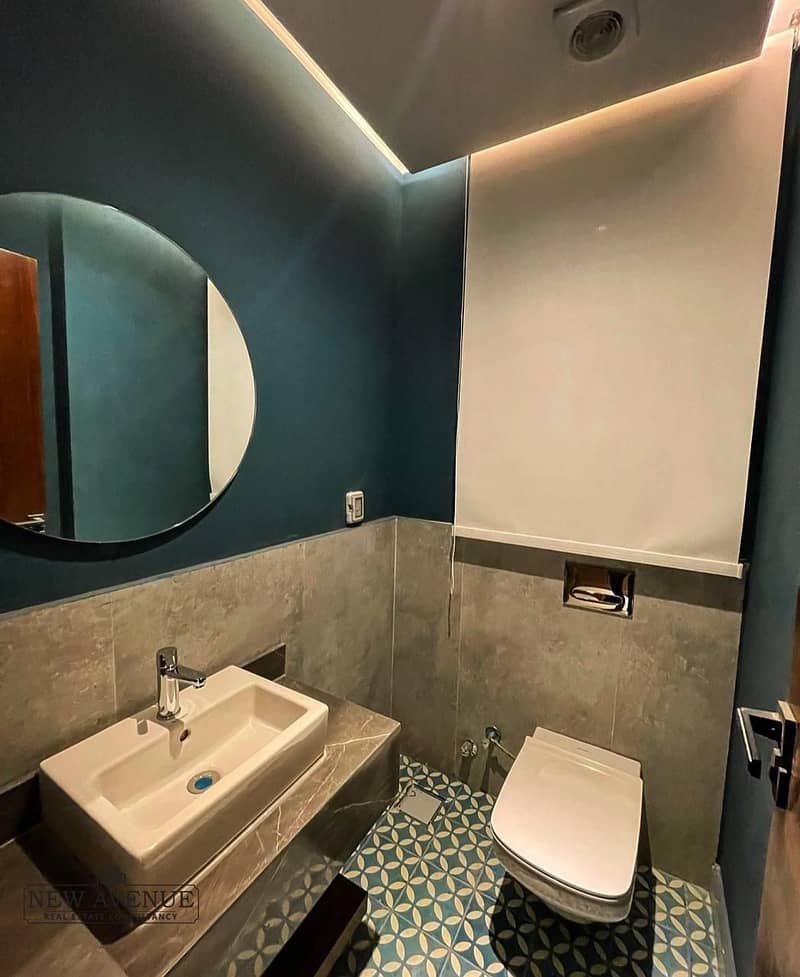 10 WhatsApp Image 2025-11-18 at 1.37. 35 PM (2). jpeg