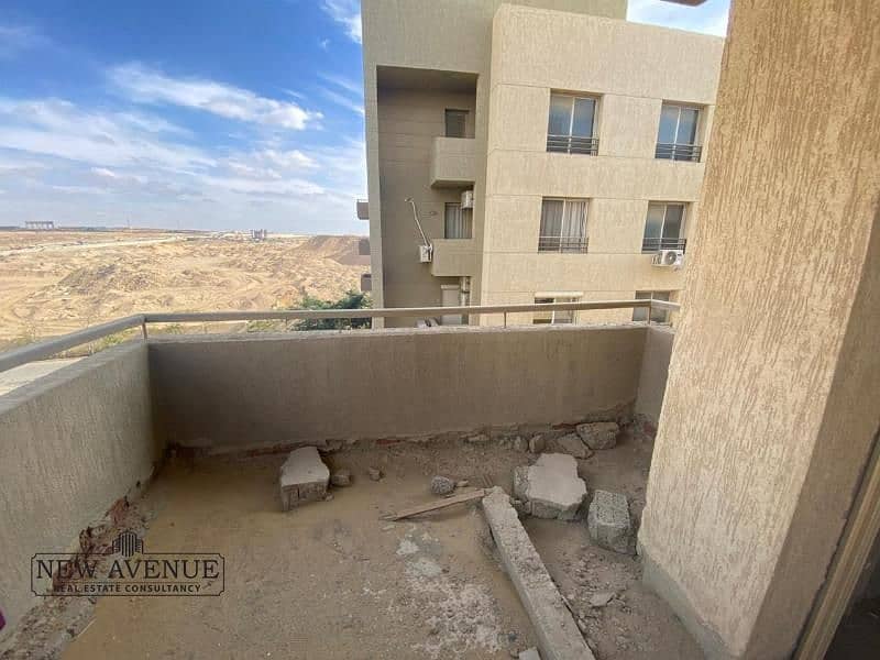 4 WhatsApp Image 2025-11-18 at 11.52. 21 AM (1). jpg