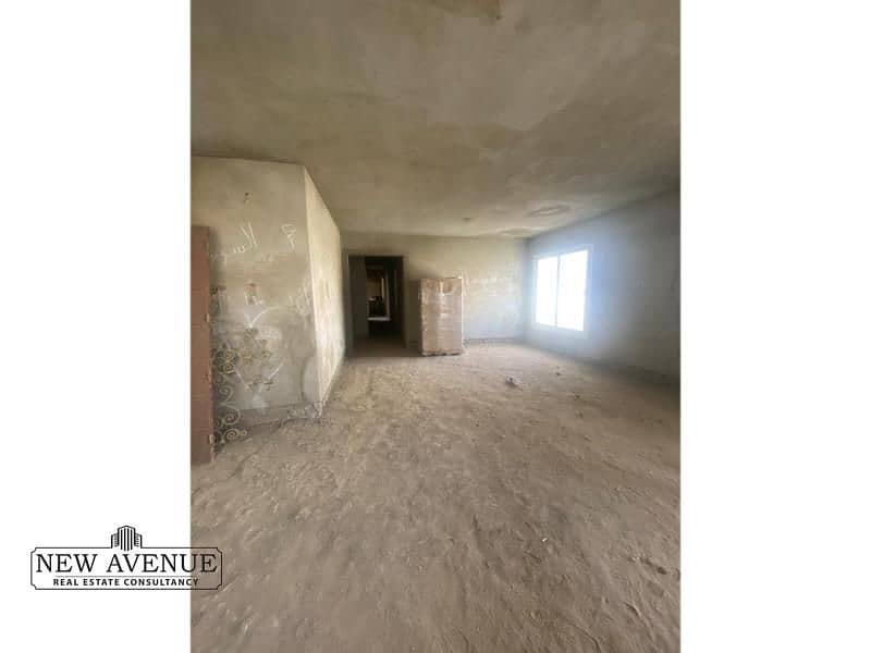 10 WhatsApp Image 2025-11-18 at 11.52. 17 AM. jpg