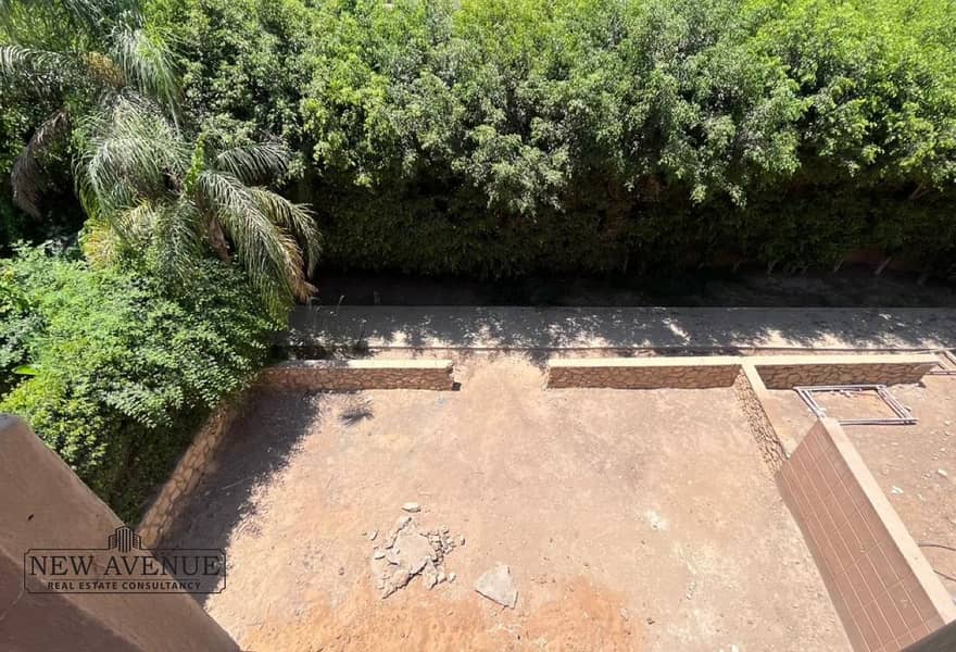 13 d2831879-f6d8-42f3-b1f9-718087f05051. jpg