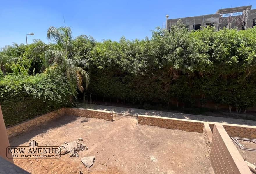 15 ef4d7978-6fb4-4ff1-bdb0-025c6e5d958b. jpg