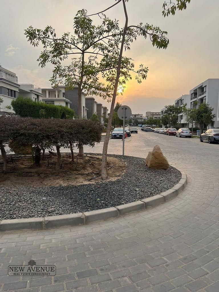 3 WhatsApp Image 2025-12-01 at 3.22. 00 PM (3). jpeg