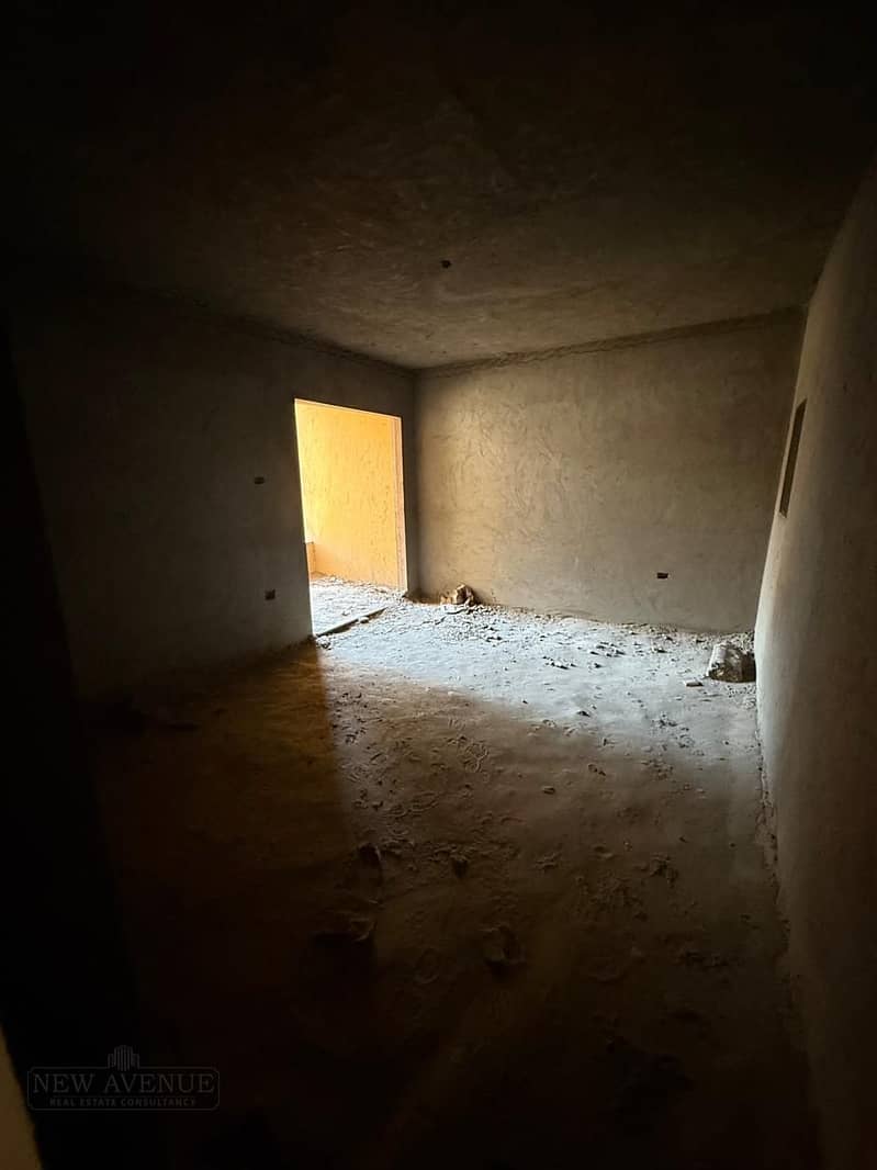 10 WhatsApp Image 2025-12-07 at 1.26. 01 PM (3). jpeg