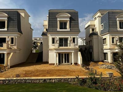 فیلا 4 غرف نوم للبيع في 6 أكتوبر، الجيزة - IMG-20251110-WA0011. jpg