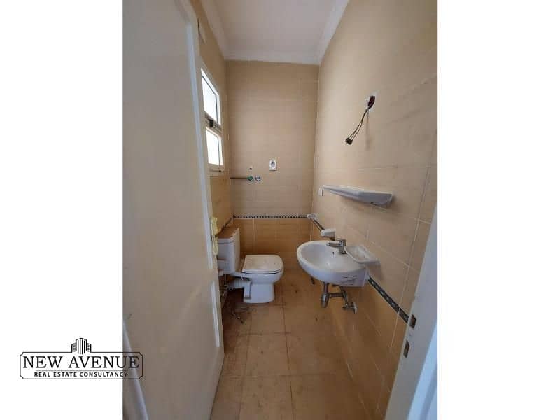 10 WhatsApp Image 2025-11-26 at 16.33. 56_ff31d6fe. jpg