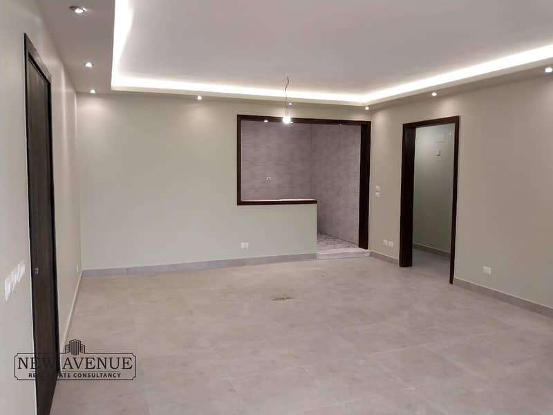 9 WhatsApp Image 2025-11-02 at 4.43. 18 PM. jpeg