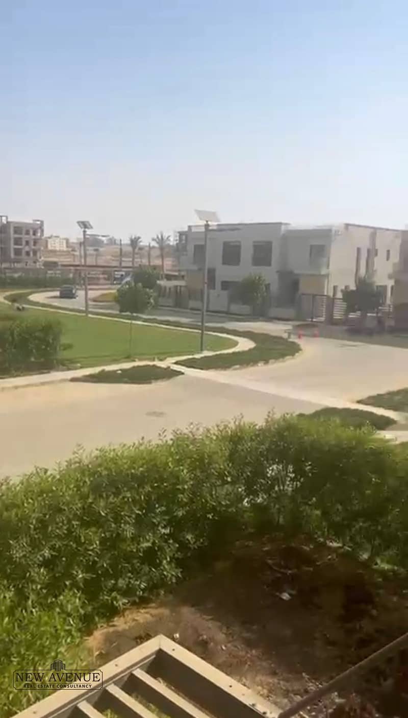 4 WhatsApp Image 2025-11-06 at 2.32. 47 PM. jpeg