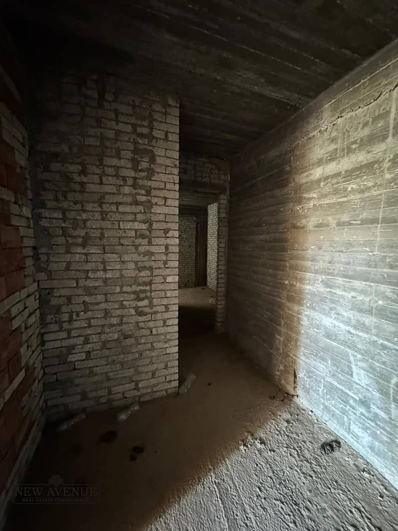 6 WhatsApp Image 2025-11-17 at 4.49. 11 PM (2). jpeg