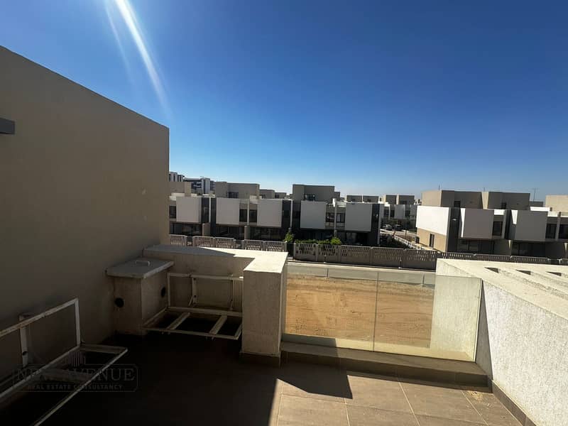 10 WhatsApp Image 2025-11-02 at 4.46. 59 PM. jpeg