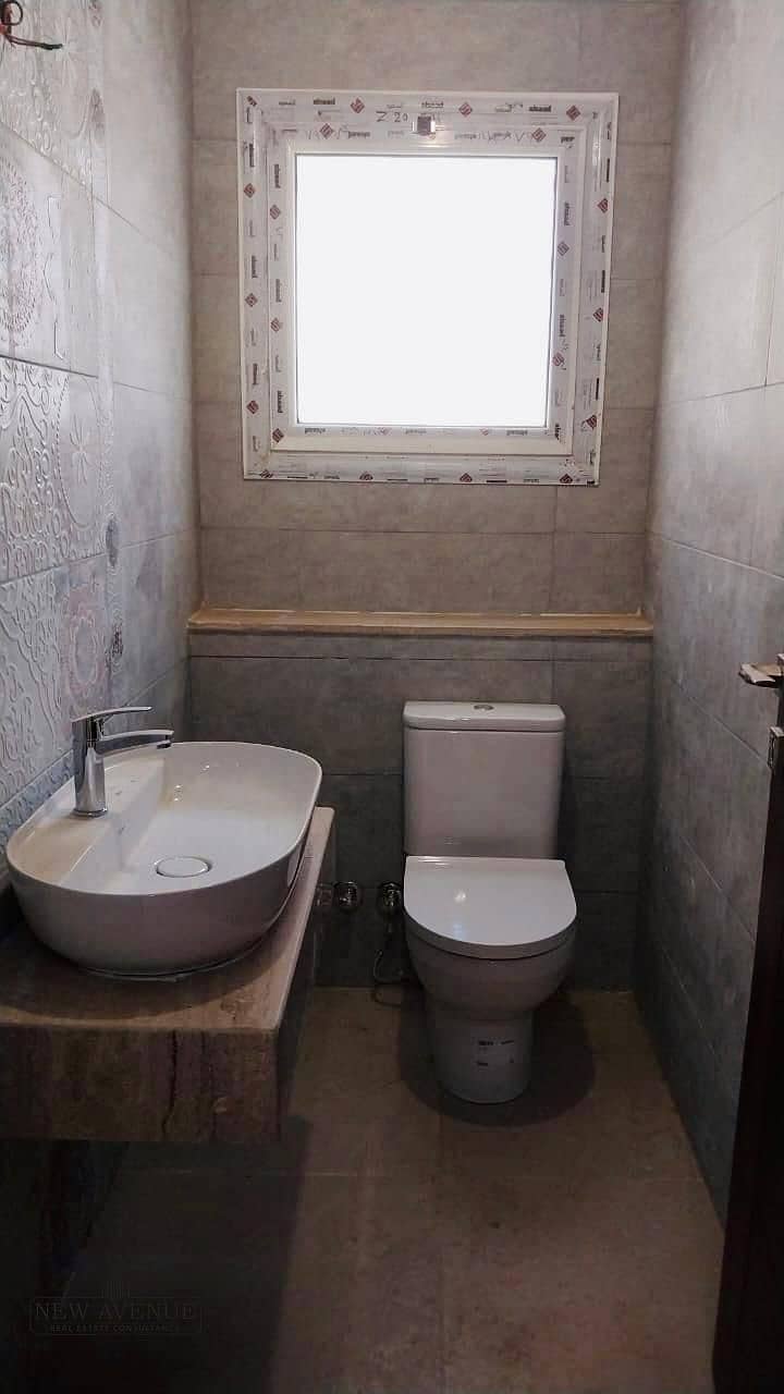 10 WhatsApp Image 2025-11-03 at 12.05. 21 PM. jpeg