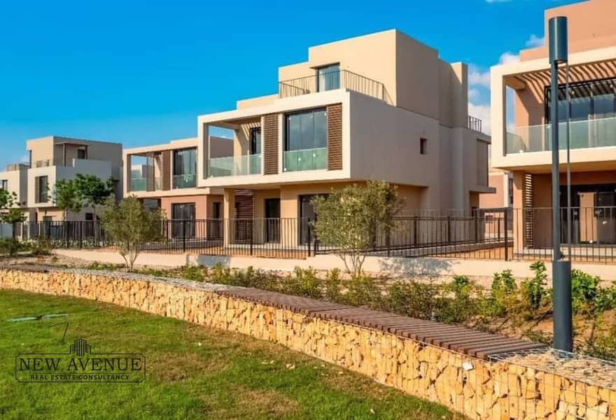 4 e6b068ad-7a38-4dfc-b403-2e7730c553da. jpg