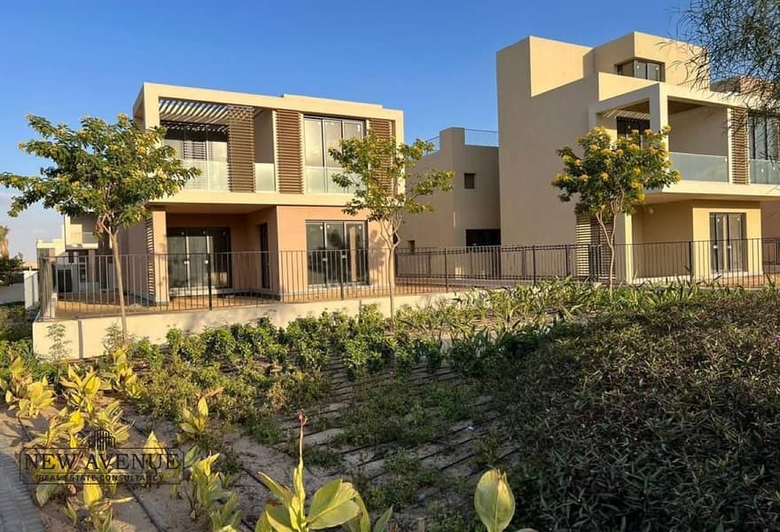 8 4546f6d5-fa12-4323-8cff-cbd63a69f839. jpg