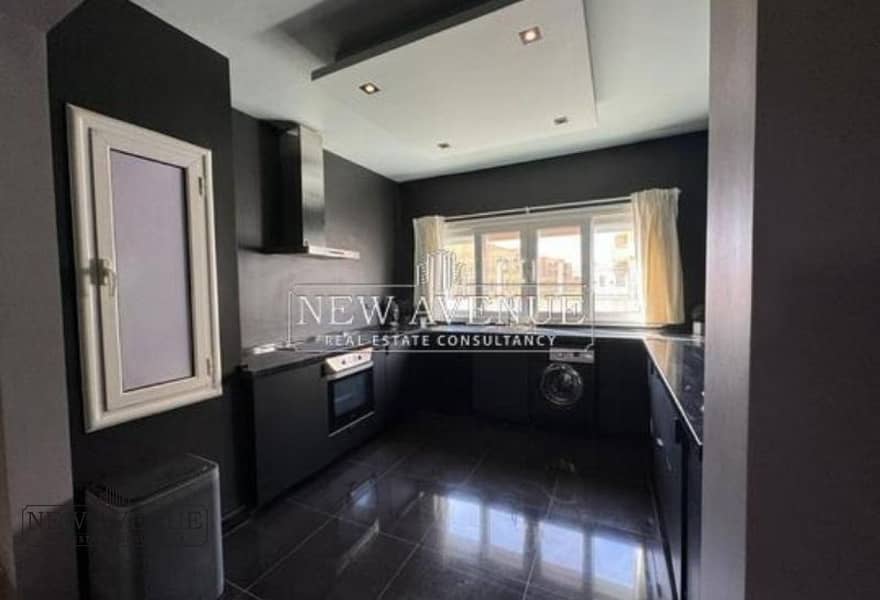 2 a9e448cd-864e-47da-a333-abc7db5cc9fe. jpg