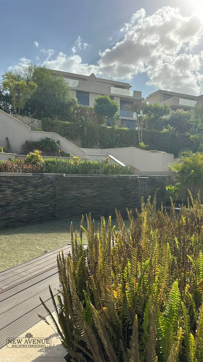 4 WhatsApp Image 2025-11-26 at 1.45. 25 PM (2). jpeg