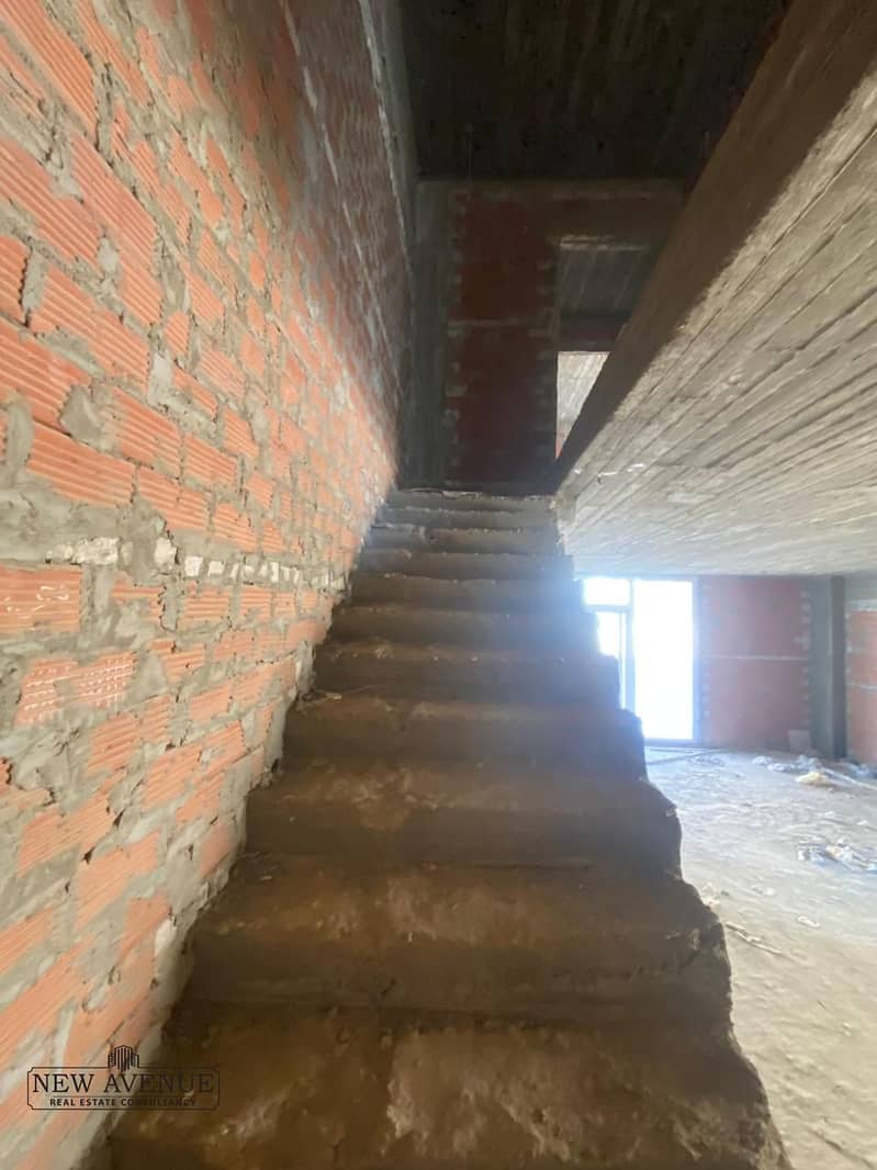 10 WhatsApp Image 2025-11-03 at 4.53. 10 PM. jpeg