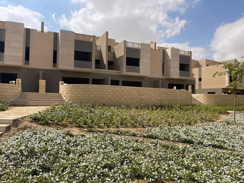 4 WhatsApp Image 2025-11-02 at 5.11. 53 PM. jpeg