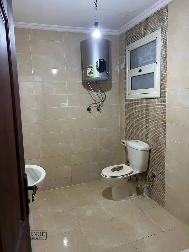 6 WhatsApp Image 2025-11-09 at 1.01. 07 PM (1). jpeg