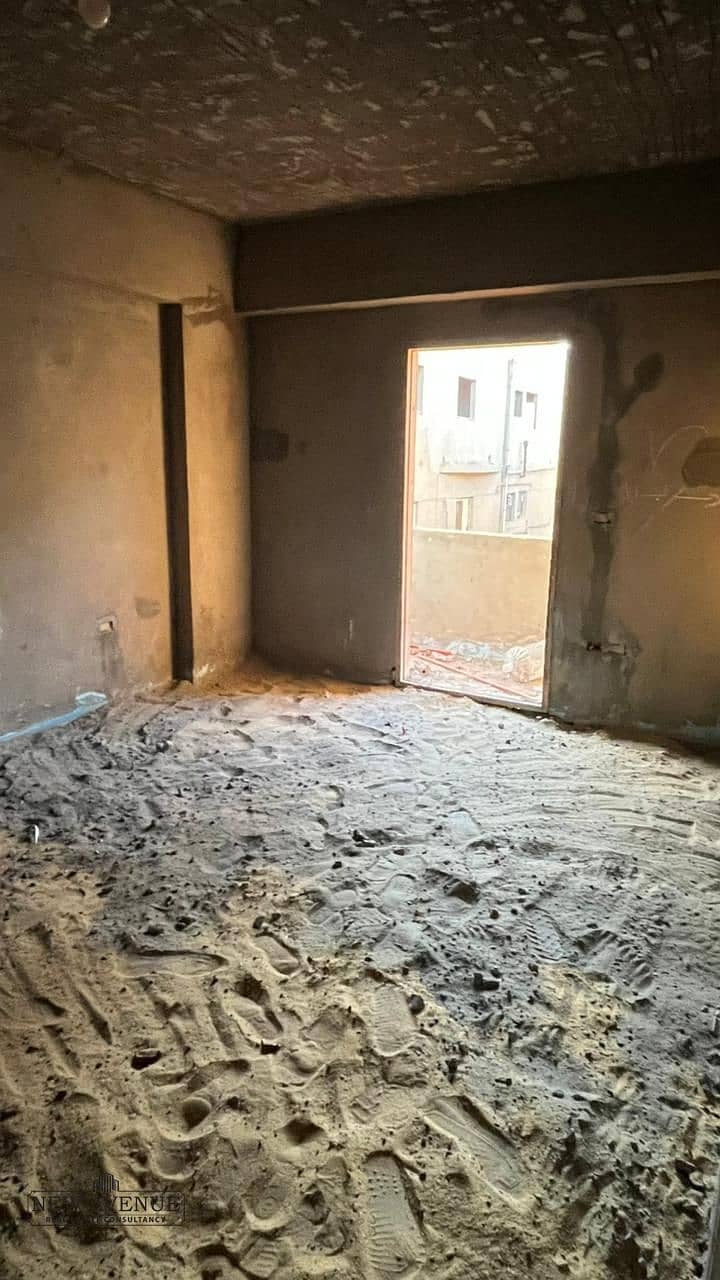 4 WhatsApp Image 2025-11-12 at 7.49. 48 PM. jpeg