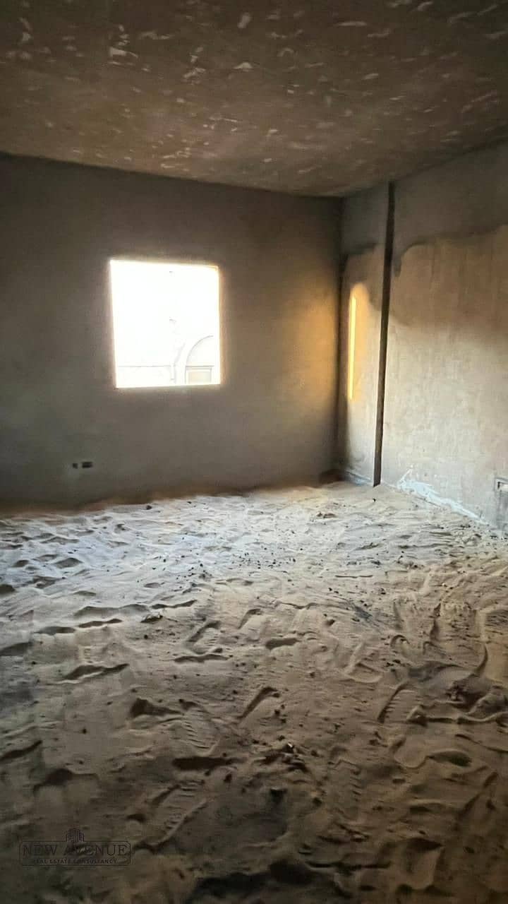 5 WhatsApp Image 2025-11-12 at 7.49. 47 PM (2). jpeg