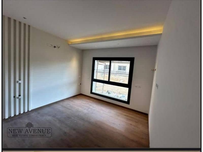 4 WhatsApp Image 2025-11-02 at 5.08. 18 PM. jpg