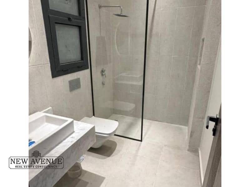 10 WhatsApp Image 2025-11-02 at 5.08. 00 PM. jpg