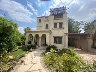 4 Bedroom Villa for Sale in Mokattam, Cairo - WhatsApp Image 2025-11-06 at 4.34. 40 PM. jpg 4 Bedroom Villa for Sale in Mokattam, Cairo - WhatsApp Image 2025-11-06 at 4.34. 40 PM. jpg