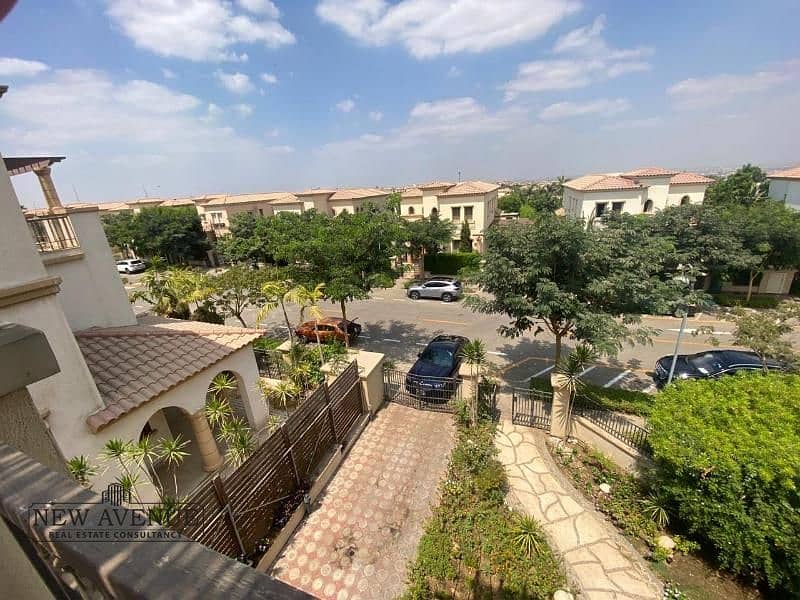 4 WhatsApp Image 2025-11-06 at 4.34. 40 PM (1). jpg