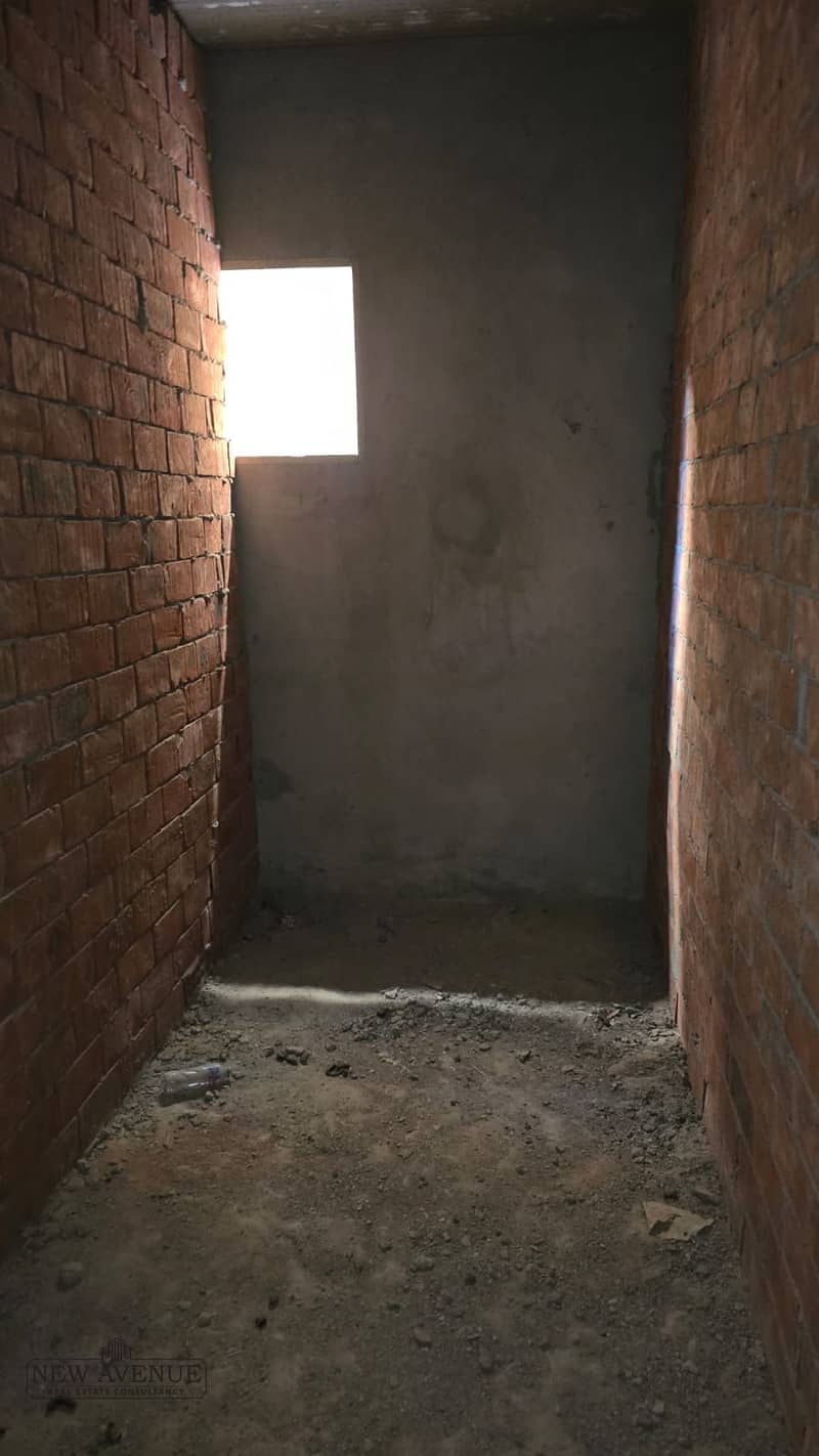 11 WhatsApp Image 2025-12-08 at 3.39. 34 PM (4). jpeg